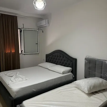 アパート Siloria Vlorë